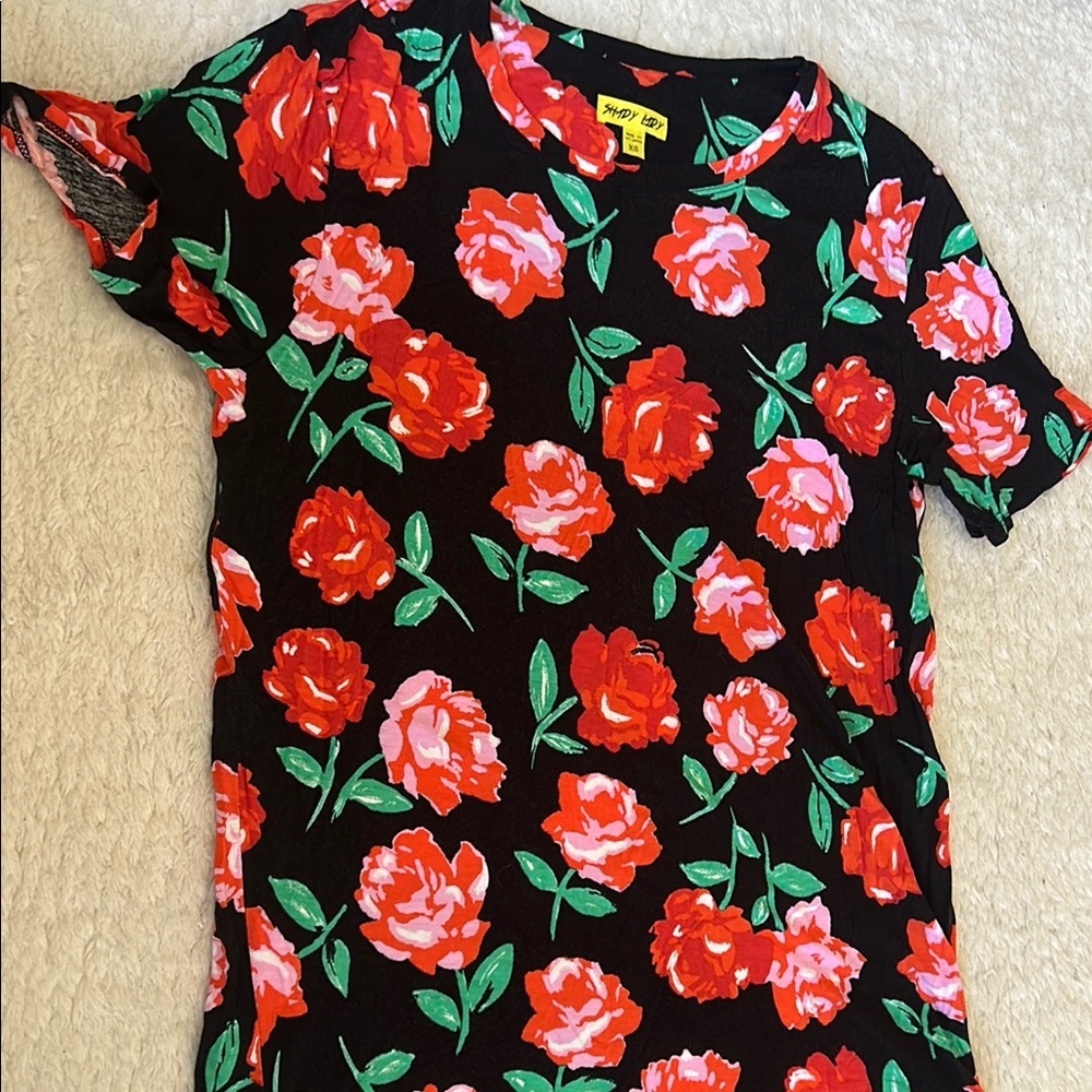Floral Women's Nightgown - Black with Red and Green